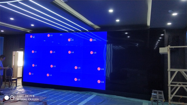 2019年綏化聯通公司5G互聯網大數據中心液晶拼接系統